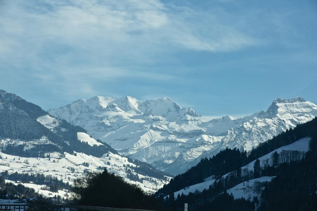Gaestehaus Myhideaway Reichenbach im Kandertal ห้อง รูปภาพ