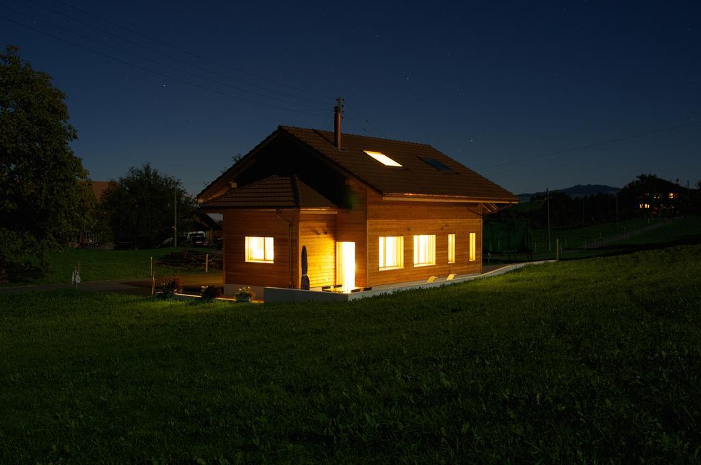 Gaestehaus Myhideaway Reichenbach im Kandertal ห้อง รูปภาพ